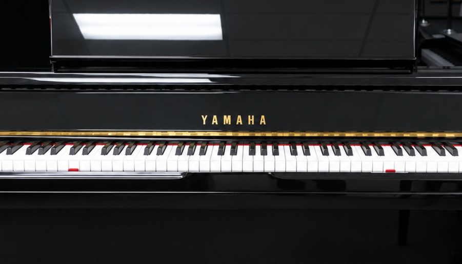 Những lý do nên chọn đàn Piano Yamaha YUX_