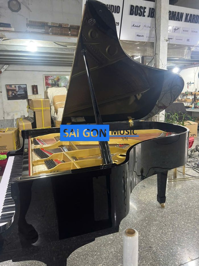 piano Grand G3E