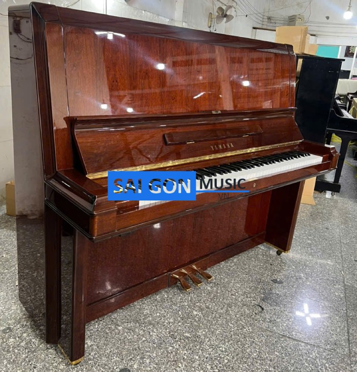 piano Yamaha W202 cao cấp