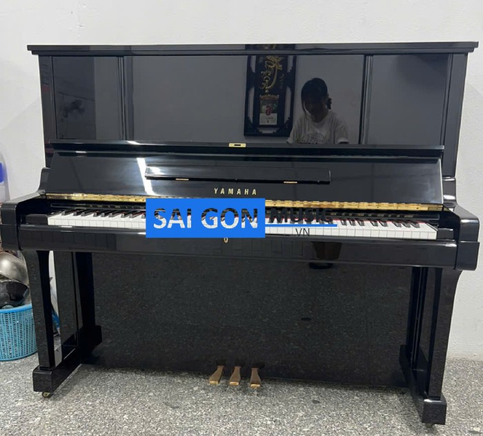 Piano cơ yamaha UX-3