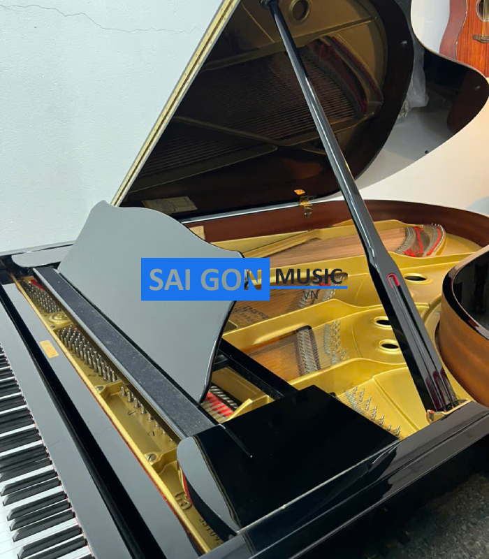 Piano Grand C5A