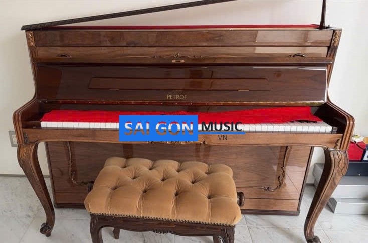 Đàn Piano Petrof P105