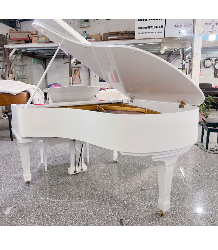 Grand Yamaha G3white