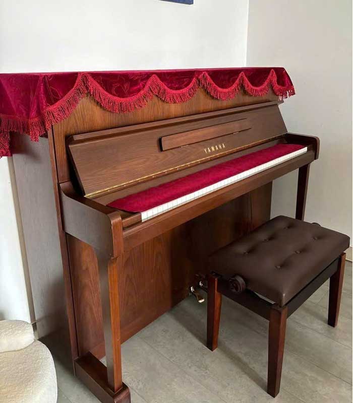 Piano yamaha W116WT